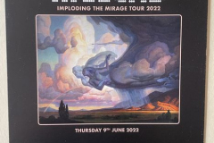 22747